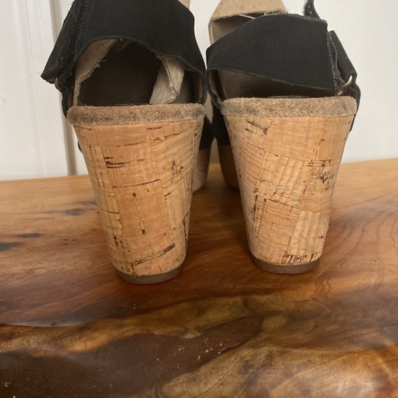 Clarks Artisan Black Suede Sandals Cork Wedge - Picture 5 of 9